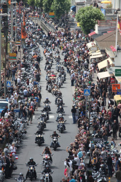 Motorradparade durch den Rheingau – Magic Bike Rüdesheim 2014